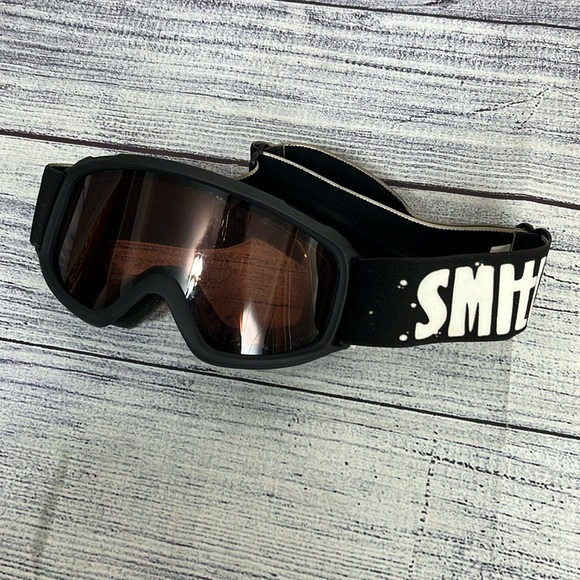 SMITH OPTICS SIDEKICK YOUTH JUNIOR SERIES SKI SNOWMOBILE GOGGLES SMALL, BLACK - Picture 1 of 4